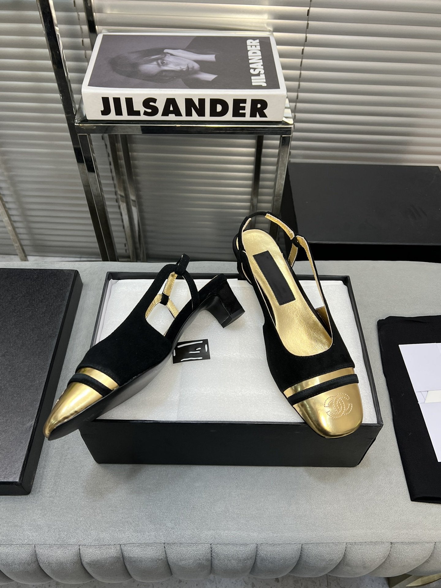 slingback black suede gold metalic lambskin square toe 5.0