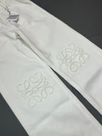 Loew White Anagram White Jean