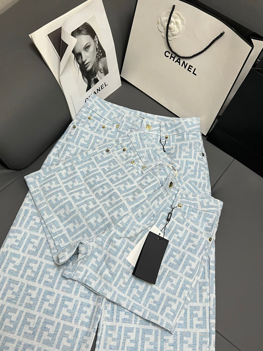 FF 25 Monogram Light Blue Jean