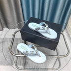 CC 25 Thong Sandal Diamond CC Logo
