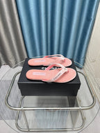 CC 25 Thong Sandal Pink Velvet Diamond