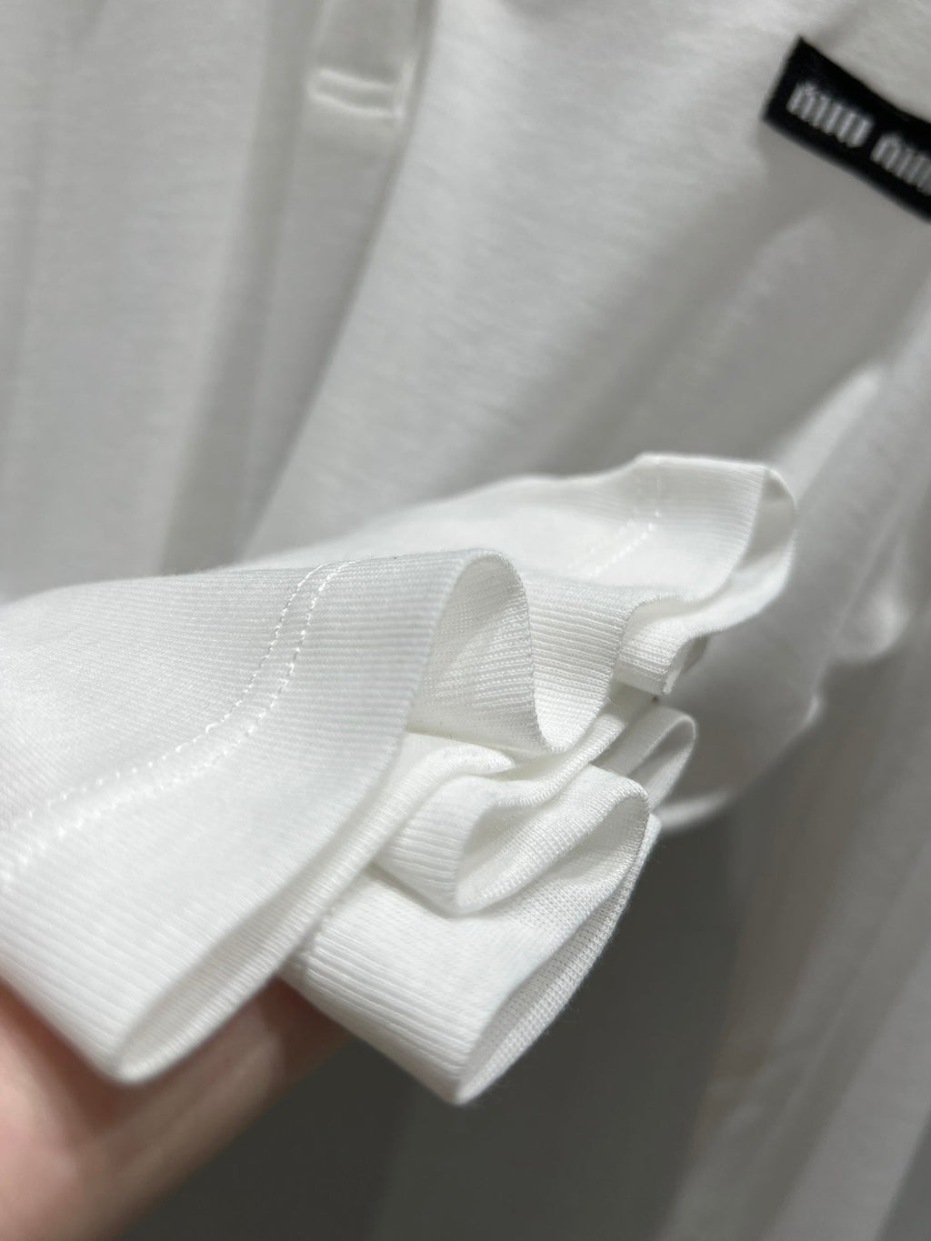 Miu Miu Ribbed Knitted Long-sleeved Polo Shirt White Cotton 208569