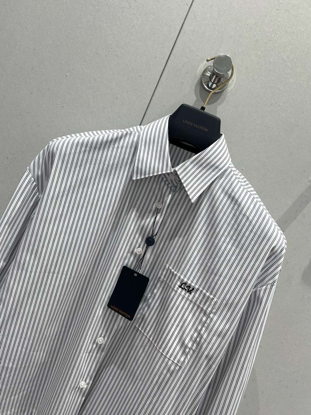 LV 25 Striped Short Long-Sleeved  Shirt Black White  209245