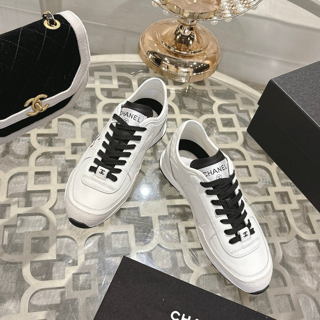 CC 25C Traines White Calfskin & Suede 213314