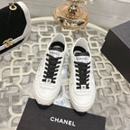CC 25C Traines White Calfskin & Suede 213314