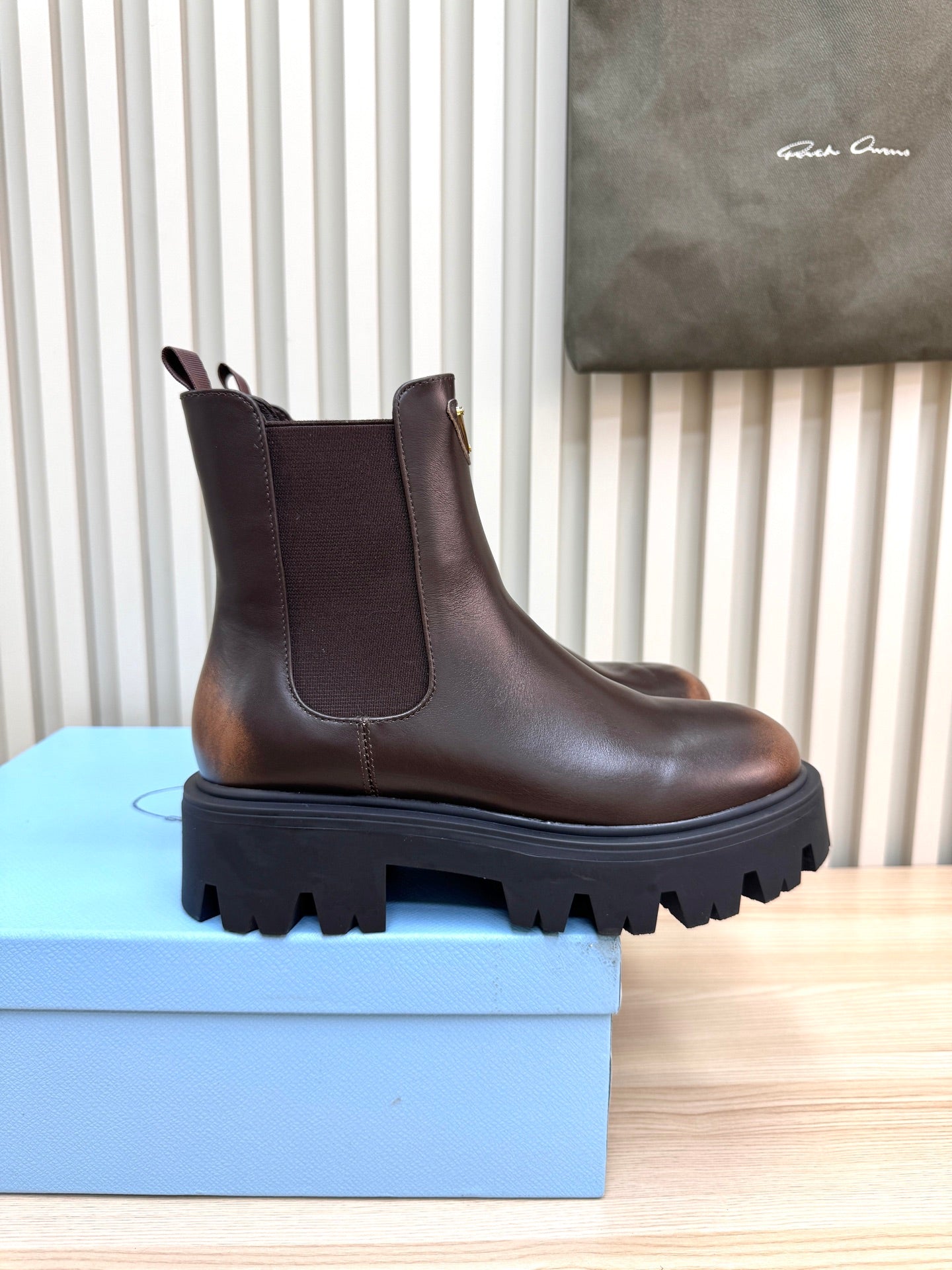 PRA ankle boots dark chocolate brown sheepskin  443662