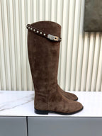 HM 25ss Kelly Buckle Riding Boots Dark Brown Suede 576118