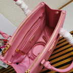PRA GALLERIA 28 BAG IN LIGHT PINK SAFFIANO LEATHER