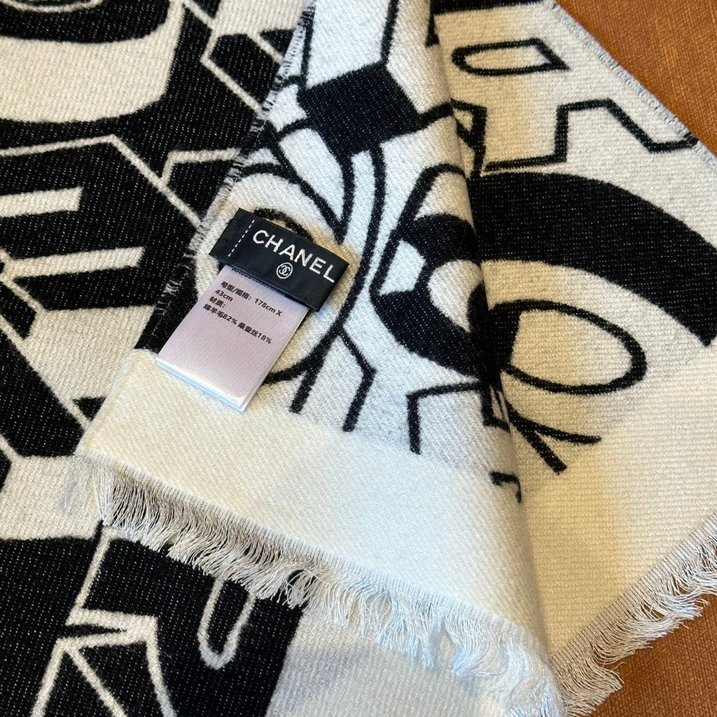 CC Scarf 178CM In Black White Mulberry Silk Mix Wool 424845