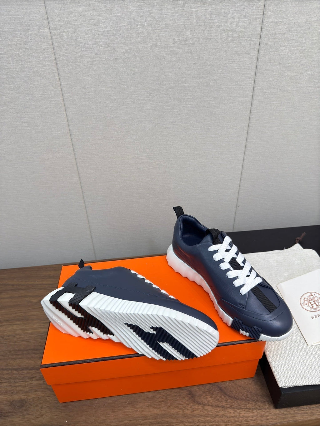 HM Bouncing Sneaker Navy Blue Calfskin 213526