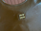 IVY 40 TOTE IN BROWN PATENT CALFSKIN