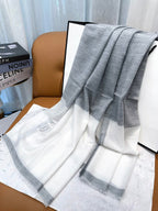 CC Scarf 200 CM In Light Grey Mix White Cashmere Silk 385379