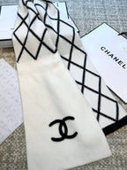 CC Scarf 180 CM In White Mix Black Cashmere And Fleece Wool Mix Mulberry Silk 413700