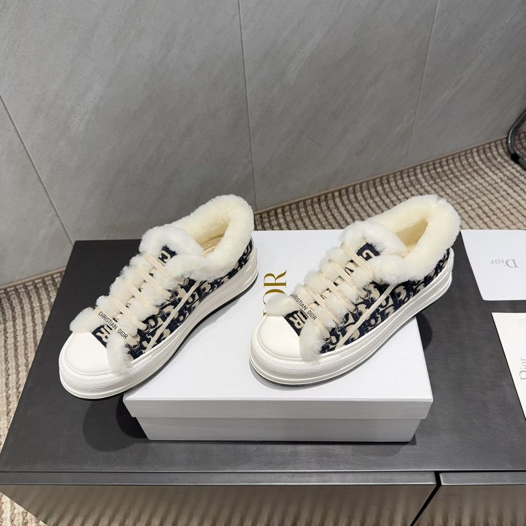 CD 26 Classic Sneaker Black Beige Fabric Wool Jacquard 614451