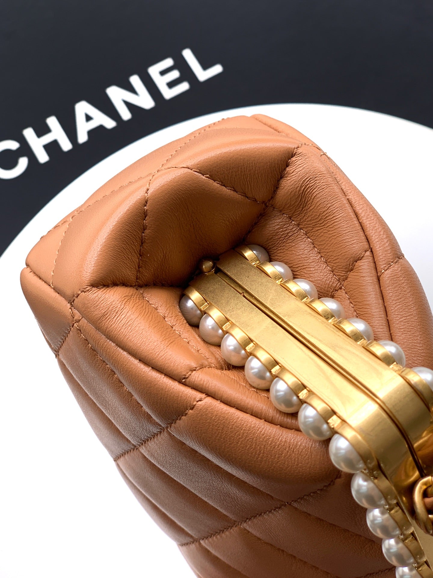 Chanel 2026 Pearl Clutch Brown Gold Lambskin 321879
