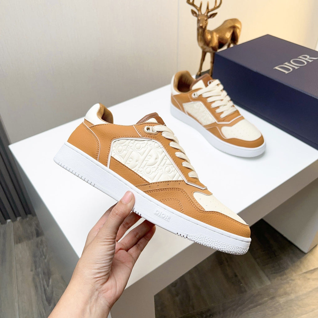 CD 25 B57 Sneaker Brown White Cowhide 750639