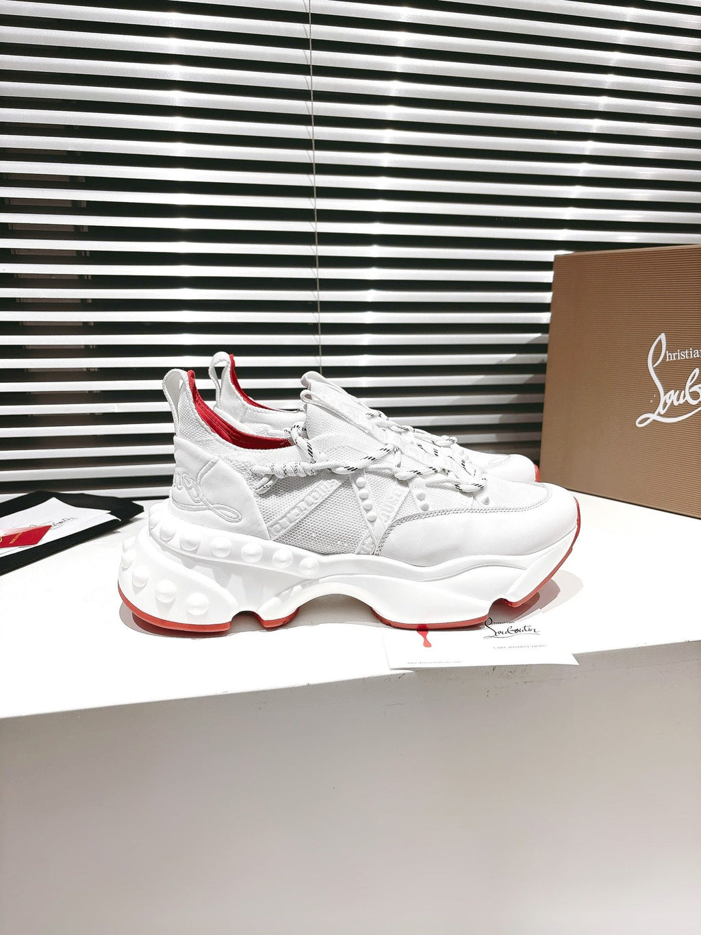 CL 25 Trailnrun Sneaker White Calfskin Mesh 323170