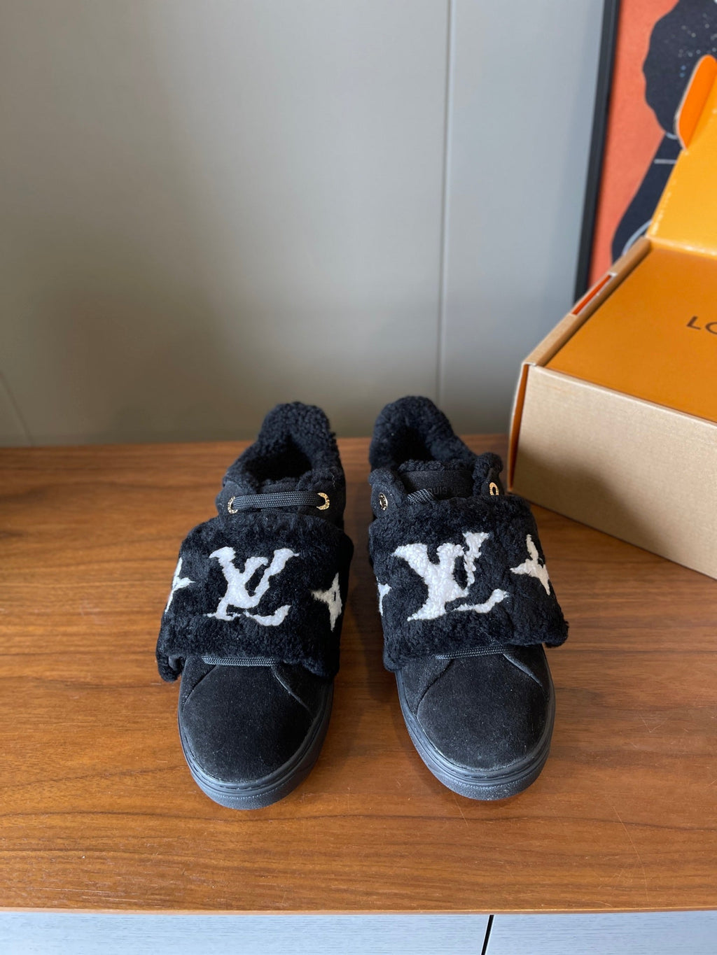 LV 26s Platform Sneakers Black Suede Wool 621158