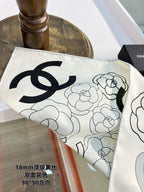 CC Square Scarf 90 CM In Grey Black And White Camellia Logo Print Silk Twill 288739