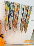 HM 26s Double-sided Scarf 90 White Gray Colorful Mulberry Silk 152368