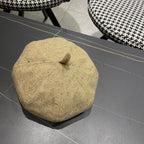 BERET HAT IN PEANUT BROWN FABRIC 420942