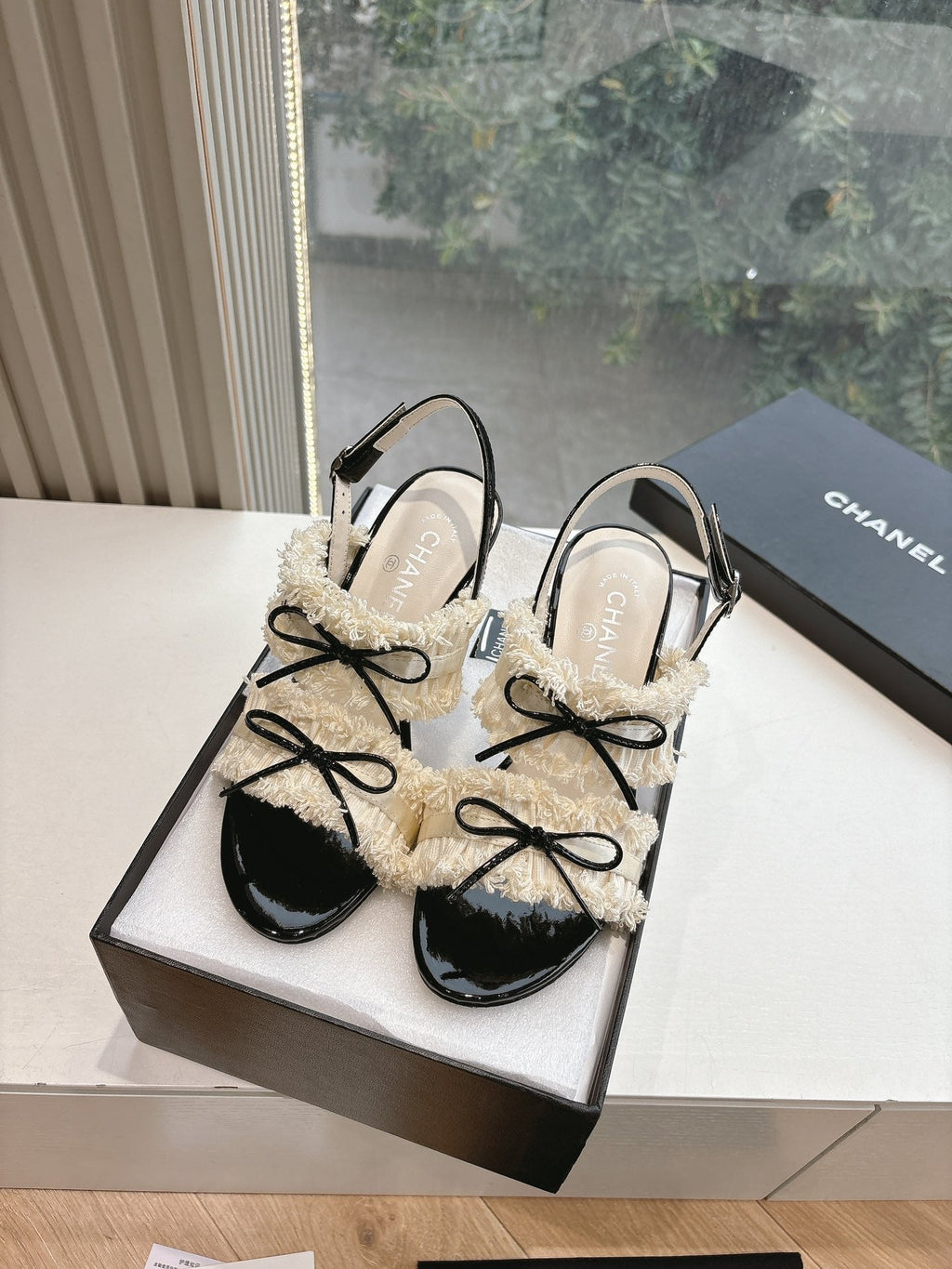 CC Sandals with bow tie Cream 7cm Lambskin  202868