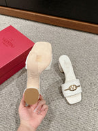 VLOGO SIGNATURE SLIDE SANDAL 60MM IN WHITE CALFSKIN