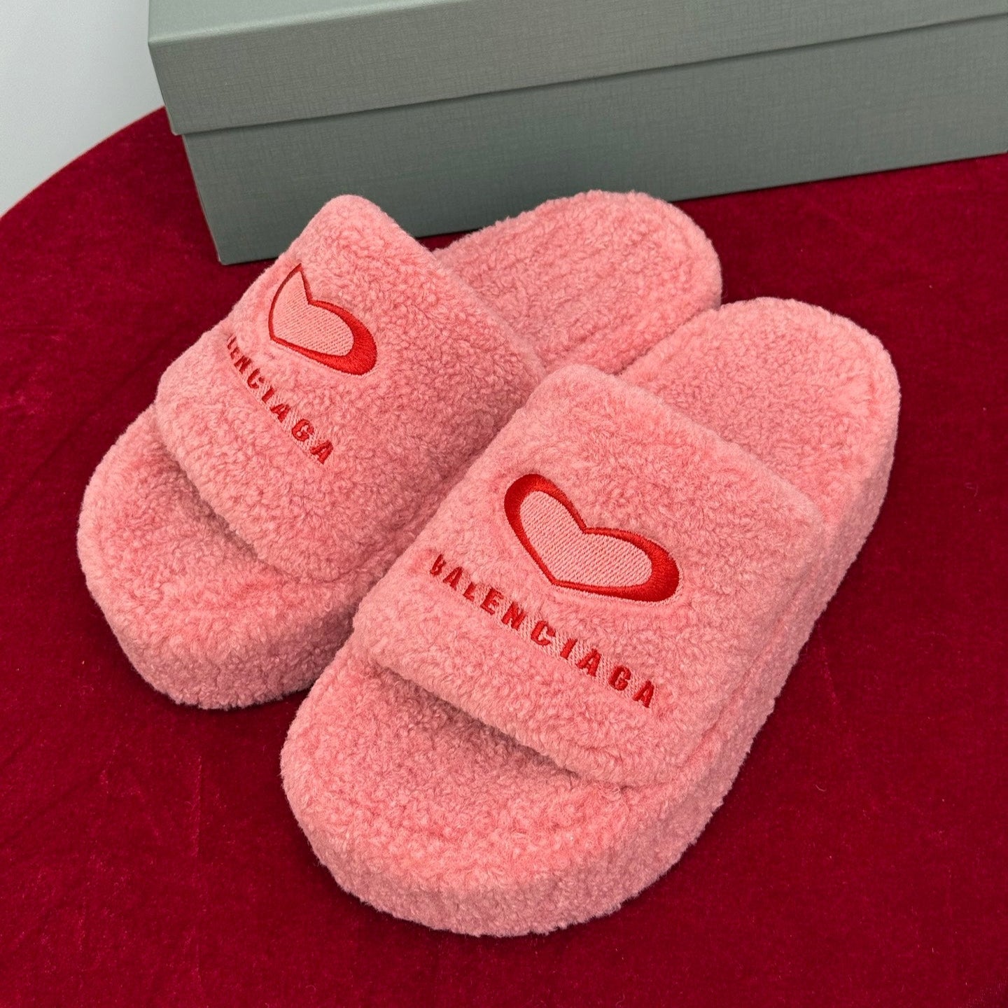 Balenciaga 25s slippers pink red wool  467708
