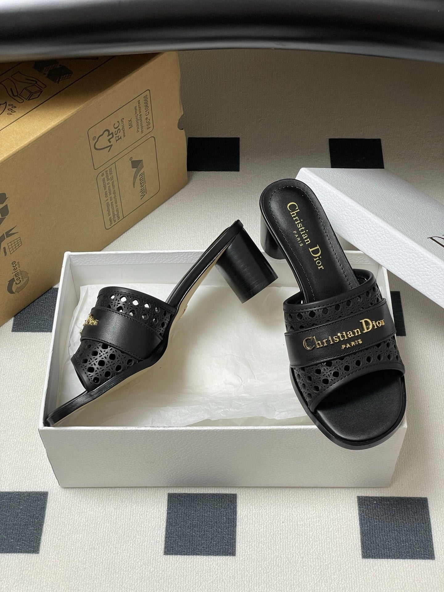 CD 25 D-Lane Heeled Slide Calfskin