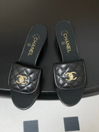 CC 25F Sandal Heel 5cm Quilted