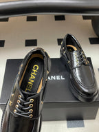 CC 26 Lace-Up Loafer Black Sheepskin 594250