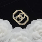 CC Brooch Gold 183383