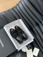 cc classic ballet flat with heel black quilted calfskin