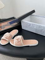 CC 25 Flower Slippers Pink Knitted 305304