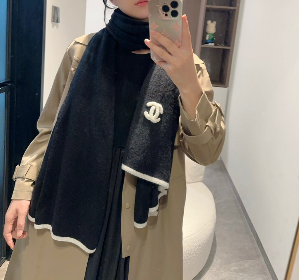CC Scarf 200 CM In Black Wool Cashmere 401978
