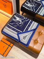 HM 26ss Amazon  Scarf 90 Dark Blue White Twill Silk 132411
