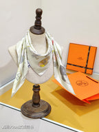 HM 26s Horse Scarf 90 Cream Colorful Cashmere Silk 139214