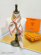 HM 26ss Amazon Scarf 90 Orange White Colorful Twill Silk 126317