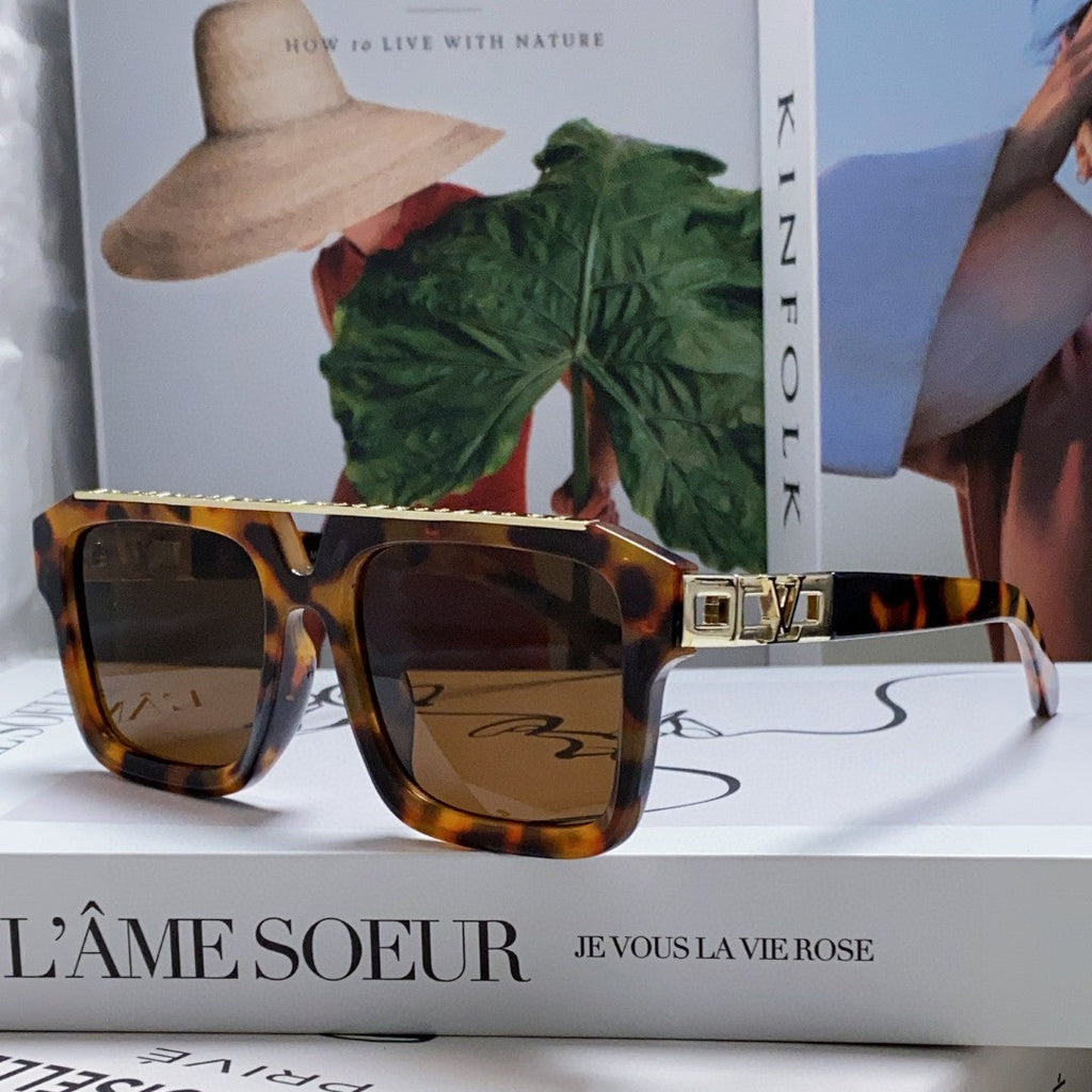 MASCOT PILOT SQUARE SUNGLASS 581376 IN HAVANA ACETATE GOLD METAL