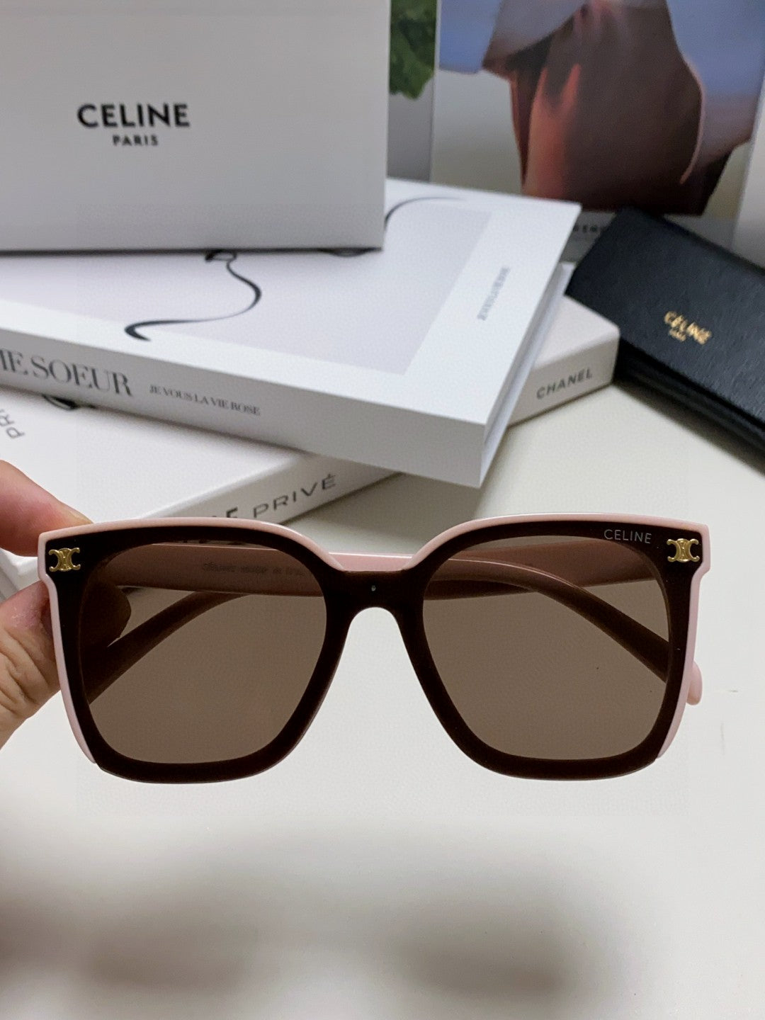 TRIOMPHE SUNGLASSES 552774 IN BABY PINK ACETATE TEXT LOGO