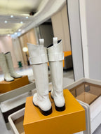 LV 25 Metal Buckle Riding Boots White Sheepskin 573890