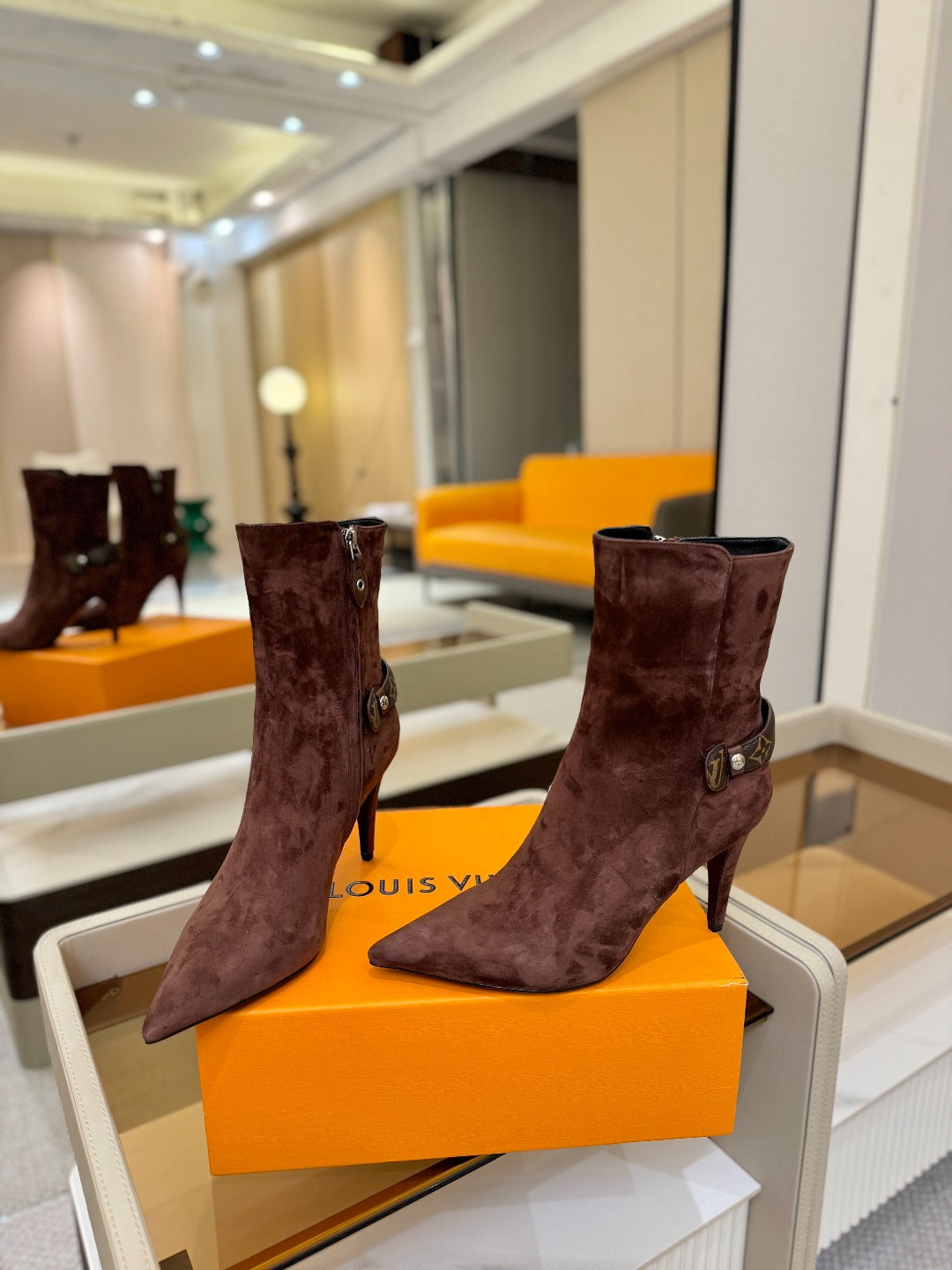 LV 25 Runway Ankle Boots 90 Taupe Suede 573866