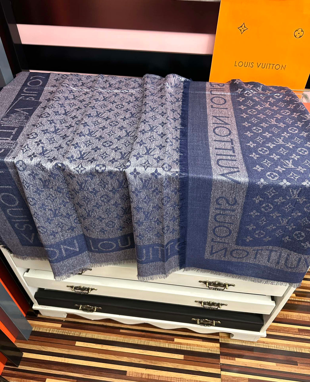 LV  Long Scarf 140cm Navy Blue Cashmere 967311