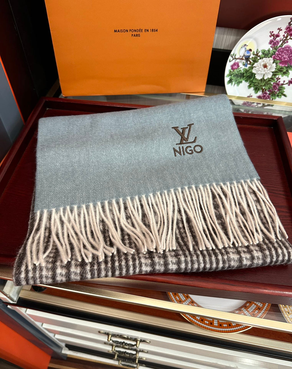 LV Double-Sided Shawl Scarf 200cm Black Light Blue Cashmere 968696