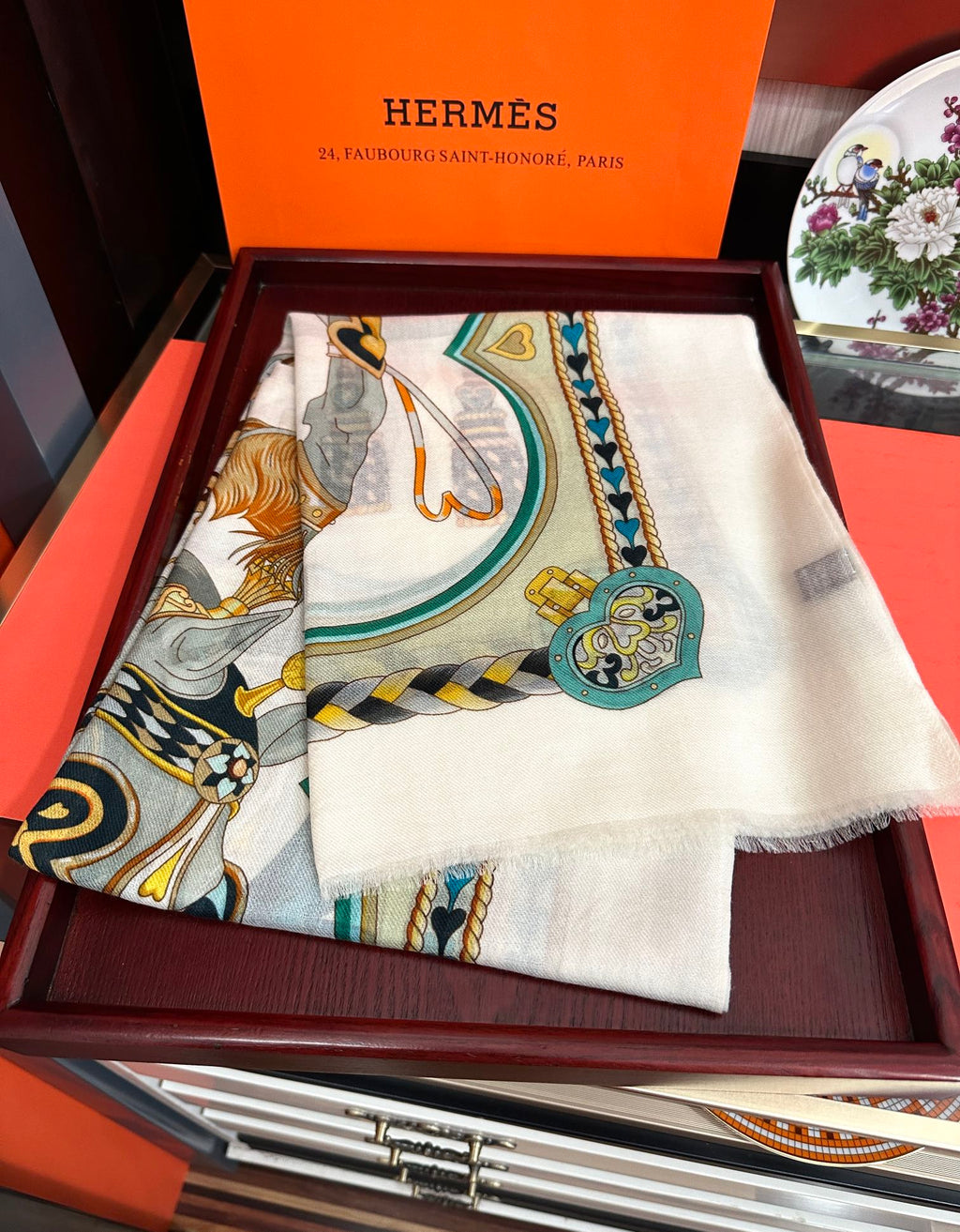 HM 25s Scarf 200cm White Beige Blue  Cashmere 976425