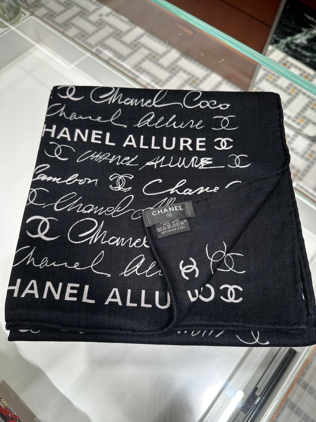 CC Square Scarf 110 CM In Black With White Text Cashmere Silk 320584