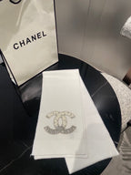 CC Rhinestone-Embellished Shawl 180 CM In White Cashmere Wool 363686