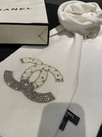 CC Rhinestone-Embellished Shawl 180 CM In White Cashmere Wool 363686