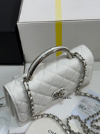 CC 25P Wallet Woc Handle 17cm White Leather Silver Hardware 243442
