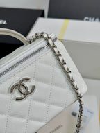 CC 25P Vanity Case 17cm White Leather Silver Hardware 243460